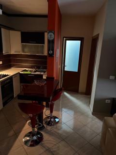Lungomare Vlore 1BR Apartment for 4 - Valona - 2