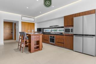 Indigo Luxury Two-Bedroom Escape - 2