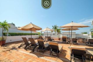 Amazing 2 BR Condo Overlooking the Pool - Romantic Zone - 2