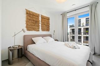 Modern Gasperich Stay Near Cloche dOr - 8
