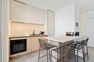 Modern Gasperich Stay Near Cloche dOr - 7