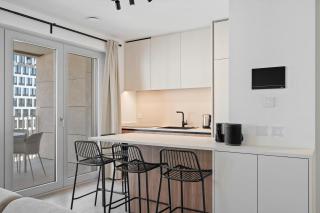 Modern Gasperich Stay Near Cloche dOr - 6