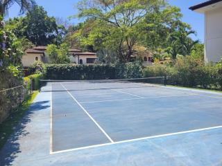 9 Herradura Condominium, Near Jacó and Los Sueños - 3