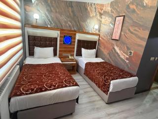 Demosan Hotel - 8
