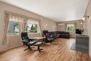 Tromsø Charm, Cozy 2BR Home - 5