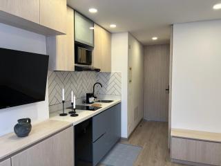Apartaestudio country club Bogotá - Fully Equipped - 0