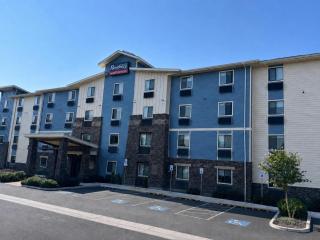 Executive Residency by Best Western Medford - 9