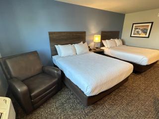 Executive Residency by Best Western Medford - 4