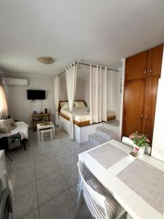 Maria's Little apartment - 0