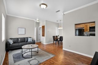 Bright & Comfortable Saddlebrook Apartment - 9