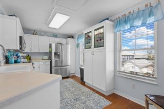 KeyLime Downtown Gulf View-FREE Golf Cart for 2026 - Cedar Key - 4