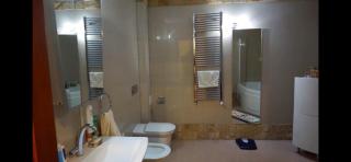 B Home - 4