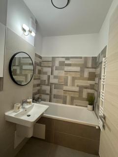 Satina Modern Apartment - 4