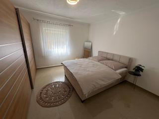 Monte Peak Cottage- Charming Country House-Central - 8