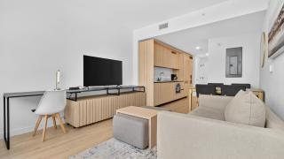 RS Suites - District 225 Condos - 8