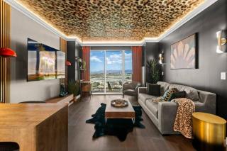 The Leopard Lounge on LV Strip - 0