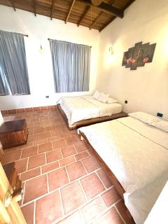 La Casa del Tío Pop - 1