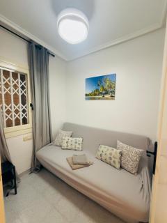 Sunny Apartament with Pool & Beach - 2