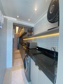 Apartamento alto padrão com varanda para o Rio - 2