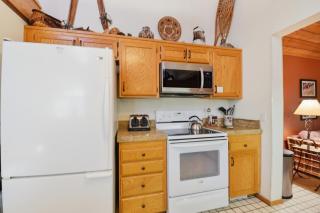 Ridgepoint Ski Escape - New Listing - 4