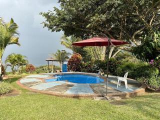 House with Pool and Private Nature - 4
