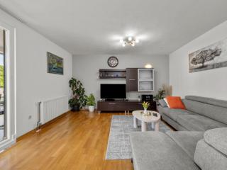 Holiday Home Marija - Three Bedroom Holiday Home with Private Pool and Terrace - 9