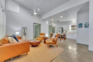 Bluebonnet Lodge - 2