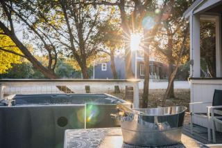 Silver Satr Airstream - Private Hill Country Retreat - 8