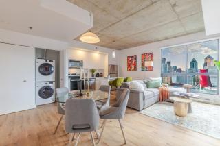 Elegant Montréal Retreat w Amazing views - 0