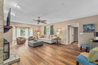Quiet Neighborhood West Side Location W/ W&D - 2