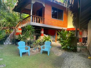 MLB Bungalow Hostel - 4