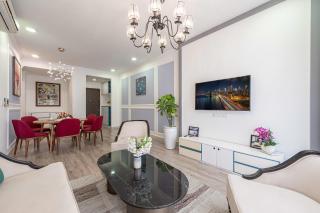 3br-Fireworks & Bitexco view-City Central-Hana Apart 22 - 1