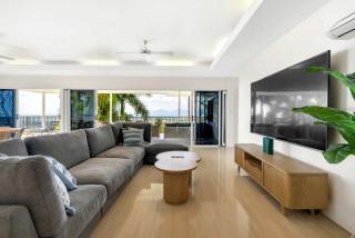 Tranquillity - Poolside Sanctuary & Rainforest Views - 5