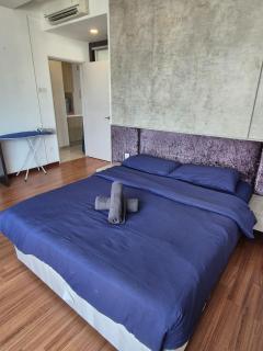 I-Suite, I-City Shah Alam # Free Wifi , Parking, High Floor, Stay up to 6 Pax by The Treez Suites - 1