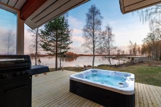 Private beach, hot tub and oceanfront villa - 9