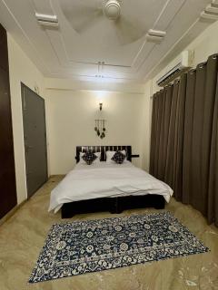 Entire 1 Bhk near medanta Hospital - 5