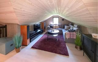 Gorgeous Home In Vinje With Wifi - 6