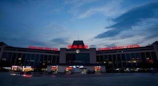 City Comfort Inn Guilin North High Speed Railway Station Square - 4