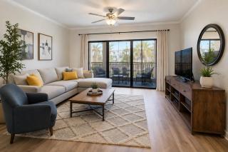 Palm Oasis Sarasota Spacious 2BR 2BA - 4