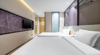 IU Hotels· Tianjin Houtai Chengjian University Haitai Industrial Park - Hanjiashu - 4