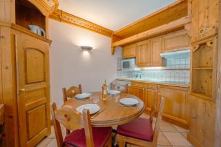 Le Cristal MB5 Pool & Parking - Happy Rentals - 7