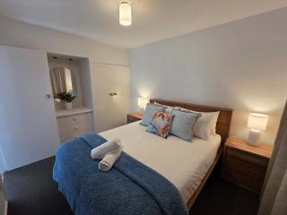 Cozy Apartment with Marina Views - 4