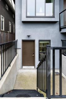 New Modern 2BR Suite near UBC Pacific Spirit Park - 7