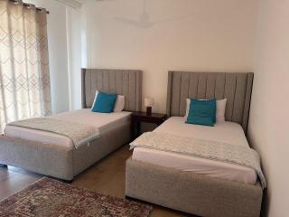 Namelok Guest House-3BR Apartment at sultan palace - 0