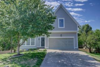 OLathe Lux Retreat 4 Bedroom Olathe Home 4 Bath 2K 3Q sleeps10 - 1