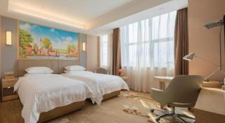 Vienna Hotel Yunnan Qujin High-Speed Railway Station Wuguan 1st Middle School - 4