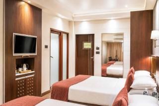 Hotel Holiday Resort - 4