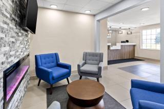Suburban Studios Fishers Indianapolis - Fishers - 9