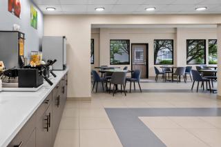 Suburban Studios Fishers Indianapolis - Fishers - 2
