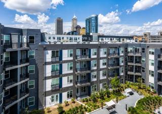 CozySuites at GRID - 7